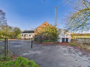 Photo 6- click for photo gallery